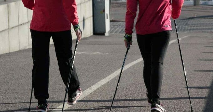 nordic walking 1369306 1280